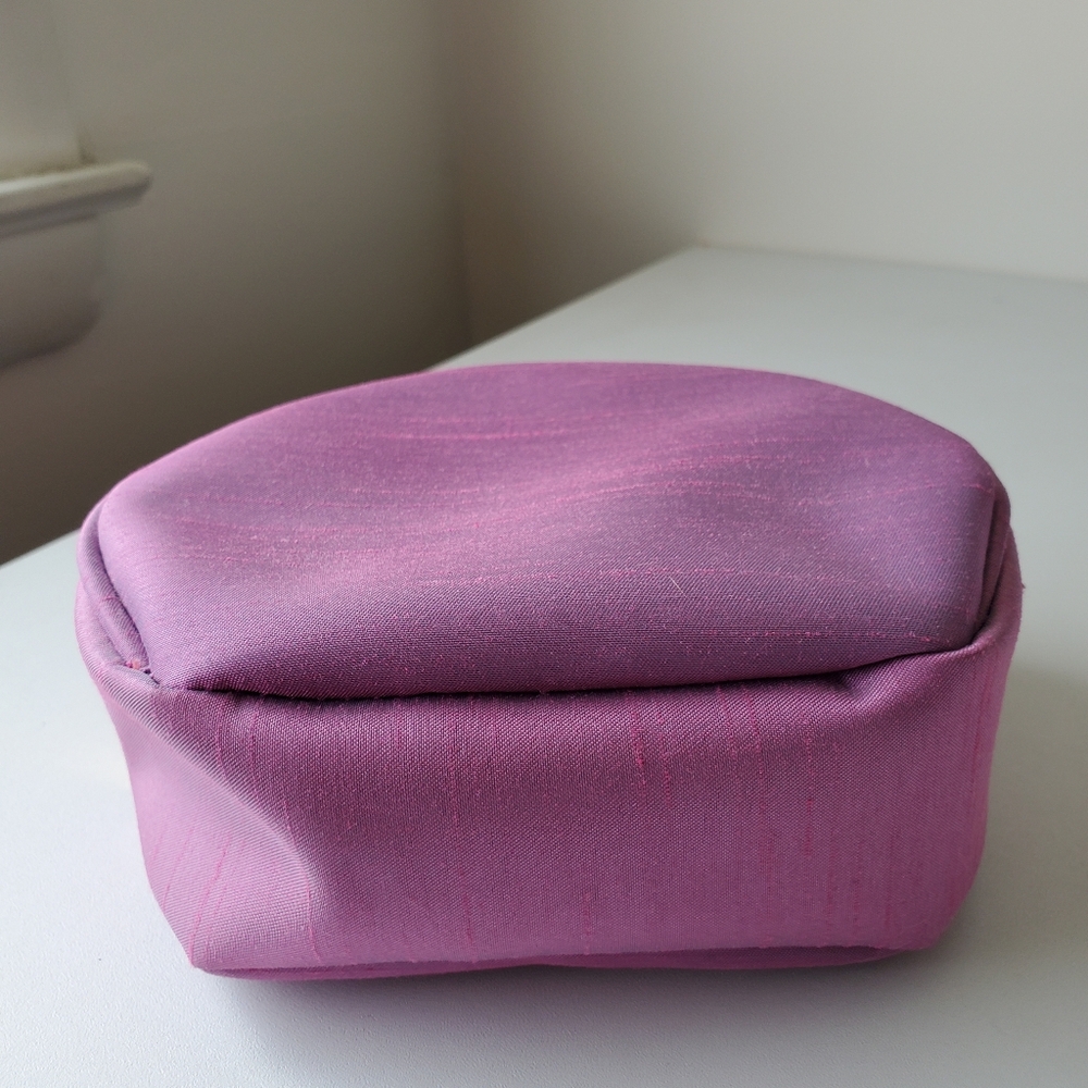 Estée Lauder | Pink Travel Cosmetics Makeup Pouch NWOT - Picture 6 of 11